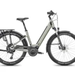 VTC électrique Moustache 27 Xroad 4 2025, Bosch Performance Line 75 Nm, batterie 500 Wh