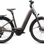 VTC électrique Cube Kathmandu Hybrid ONE 800 Easy Entry 2027, Bosch CX 120 Nm, batterie 800 Wh